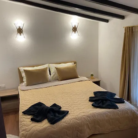 Elias Villa Zlatograd