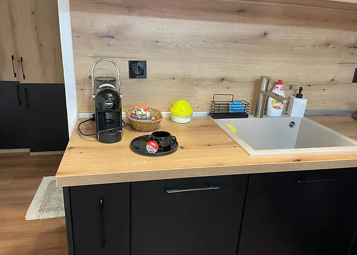 Elias Villa Zlatograd